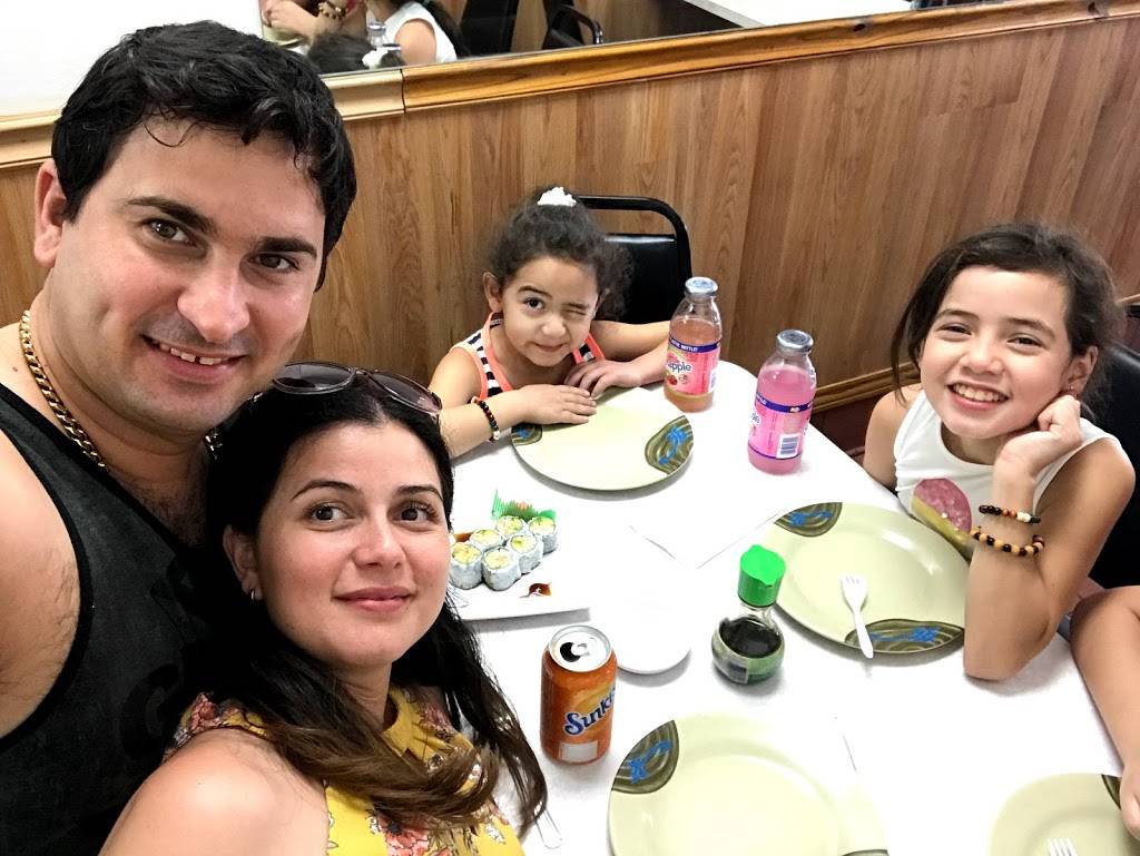 Asia Kitchen | restaurant | 11279 Venice Blvd, Los Angeles, CA 90066, USA | 3109150015 OR +1 310-915-0015