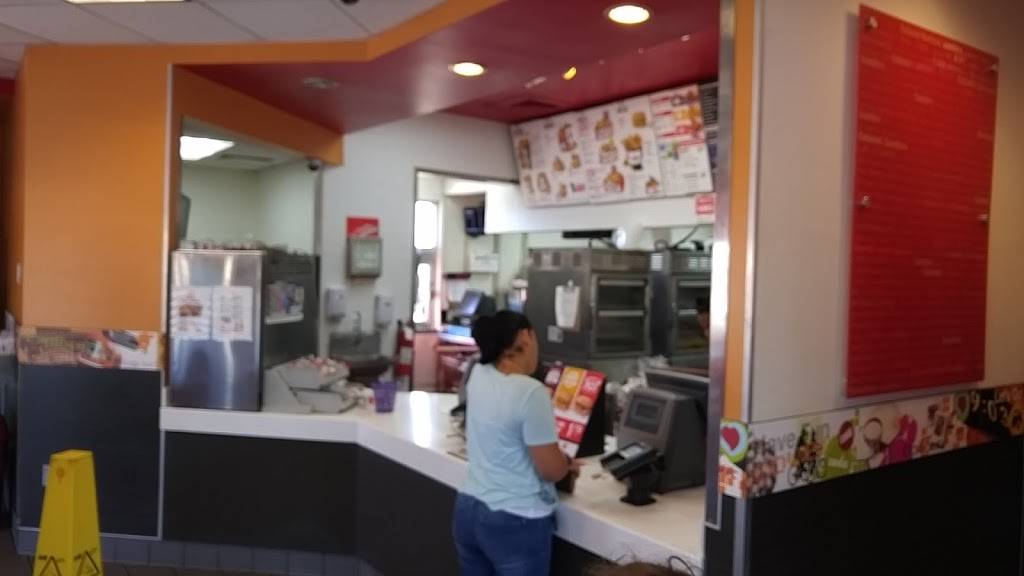 Taco Bell | restaurant | 5662 Georgetown Rd, Indianapolis, IN 46254, USA | 3173887625 OR +1 317-388-7625