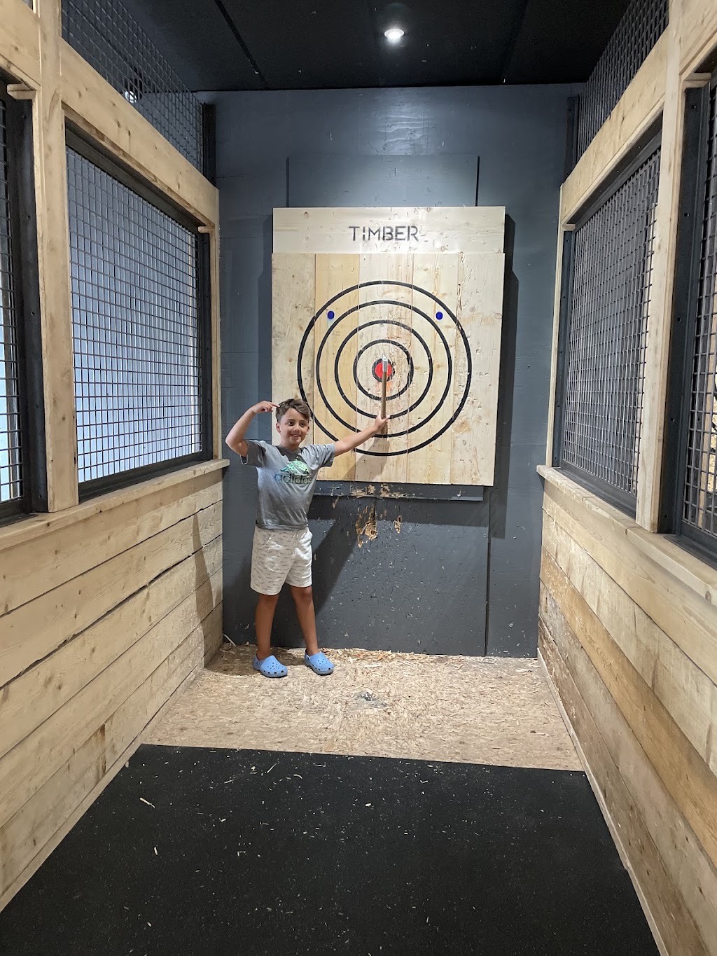 Timber Axe Bar & Bowl | restaurant | 23 Town Hall Square, Falmouth, MA 02540, USA | 7742152575 OR +1 774-215-2575