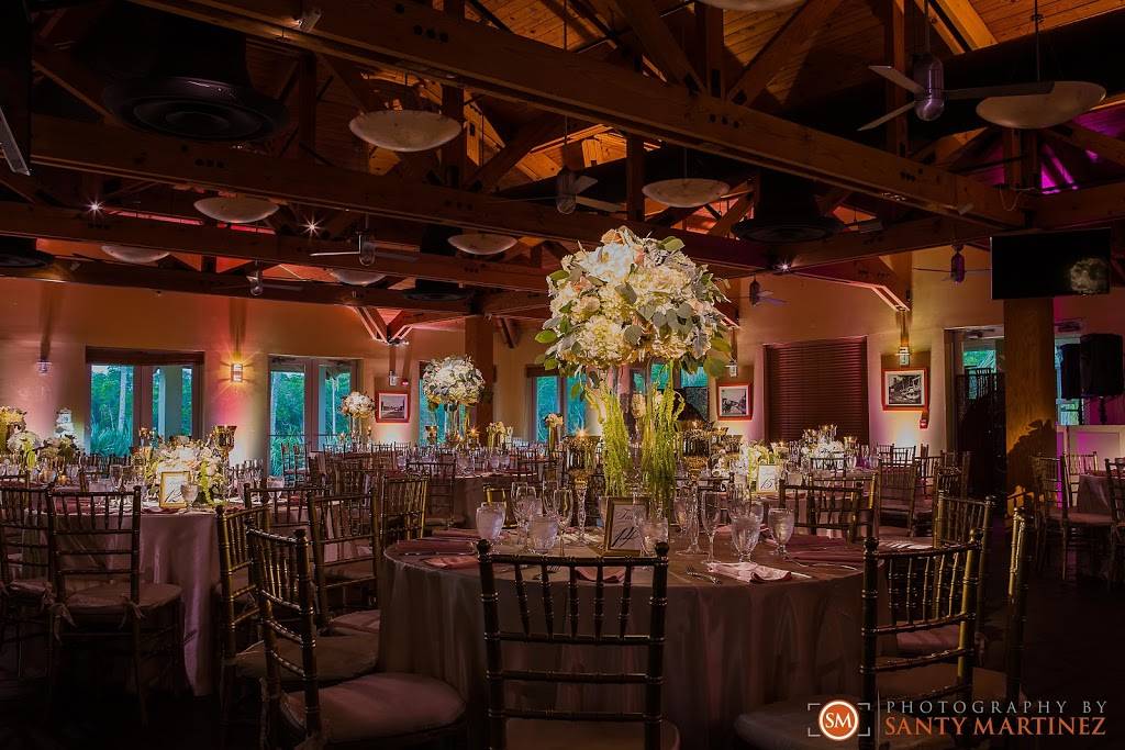 Fairways On The Key Bar & Grill | restaurant | 6700 Crandon Blvd, Key Biscayne, FL 33149, USA | 3053618219 OR +1 305-361-8219