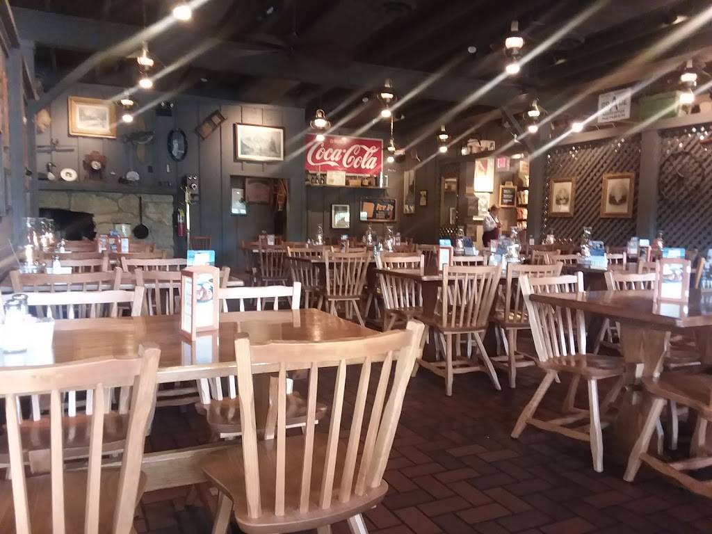 Cracker Barrel Old Country Store | restaurant | 2147 E Springs Dr, Madison, WI 53704, USA | 6082420560 OR +1 608-242-0560