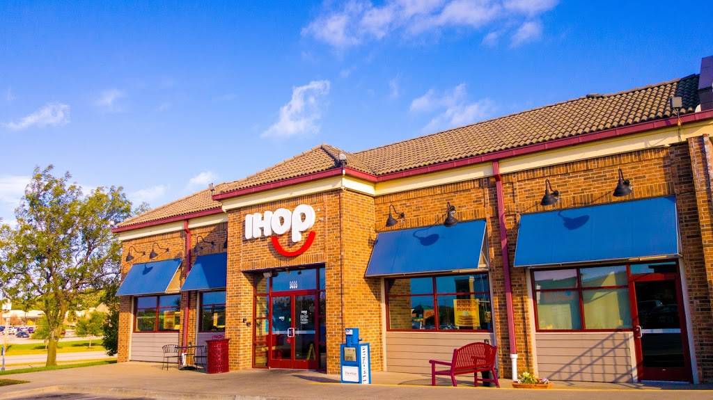 IHOP | restaurant | 9099 Metcalf Ave, Overland Park, KS 66212, USA | 9139018899 OR +1 913-901-8899