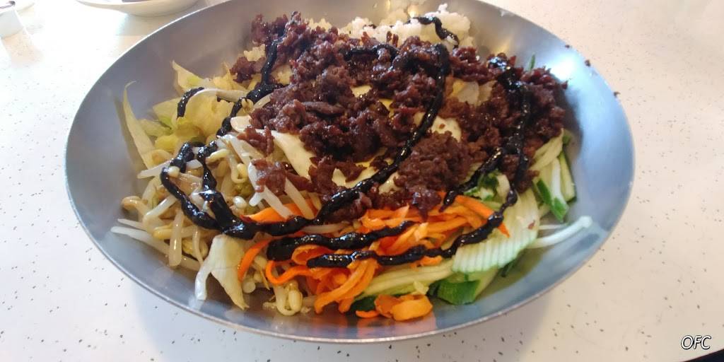 Evanston Grill | restaurant | 1047 Chicago Ave # B, Evanston, IL 60202, USA | 8473283339 OR +1 847-328-3339