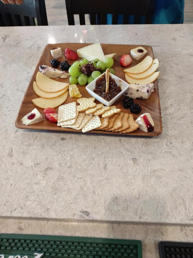 Karaka Seafood & Grill | restaurant | 5678 Arlington Dr E, Hanover Park, IL 60133, USA | 8474500981 OR +1 847-450-0981