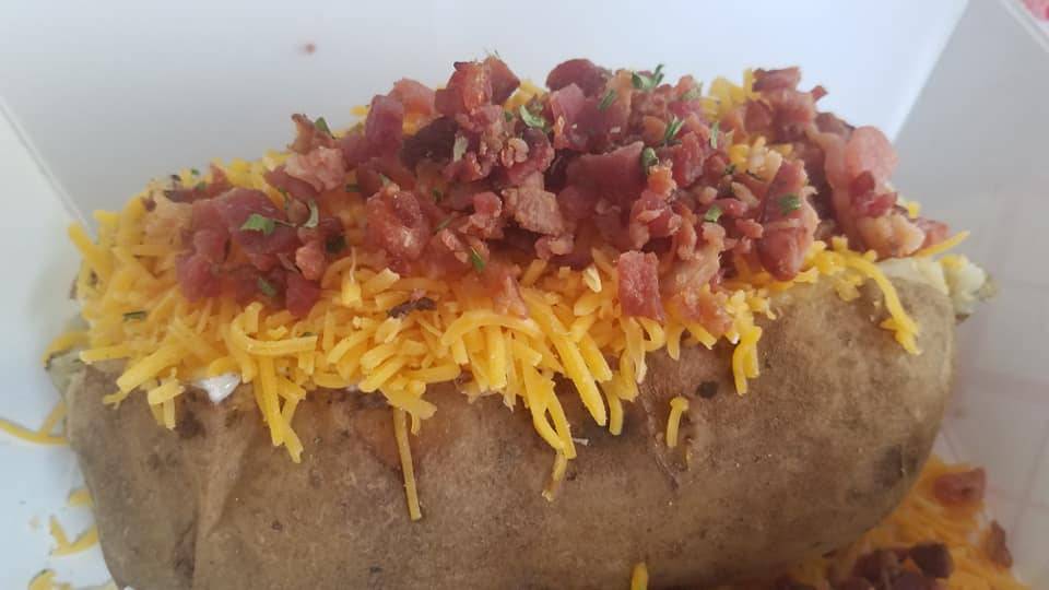 The Brown Tater | restaurant | 101 Mill St, Waverly, TN 37185, USA | 9312995009 OR +1 931-299-5009