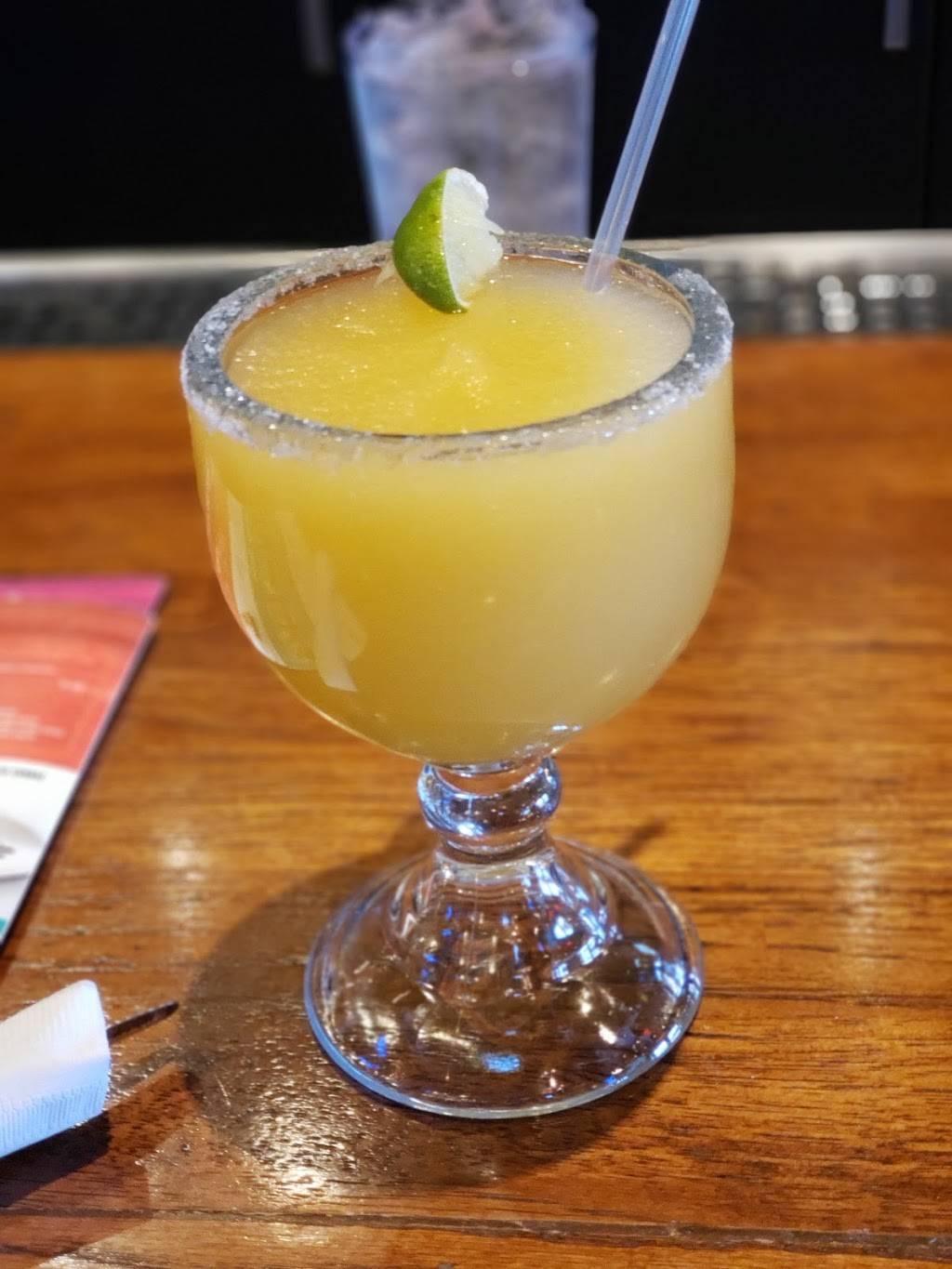 On The Border Mexican Grill & Cantina | meal takeaway | 535 N, Lakeview Pkwy, Vernon Hills, IL 60061, USA | 2244335450 OR +1 224-433-5450