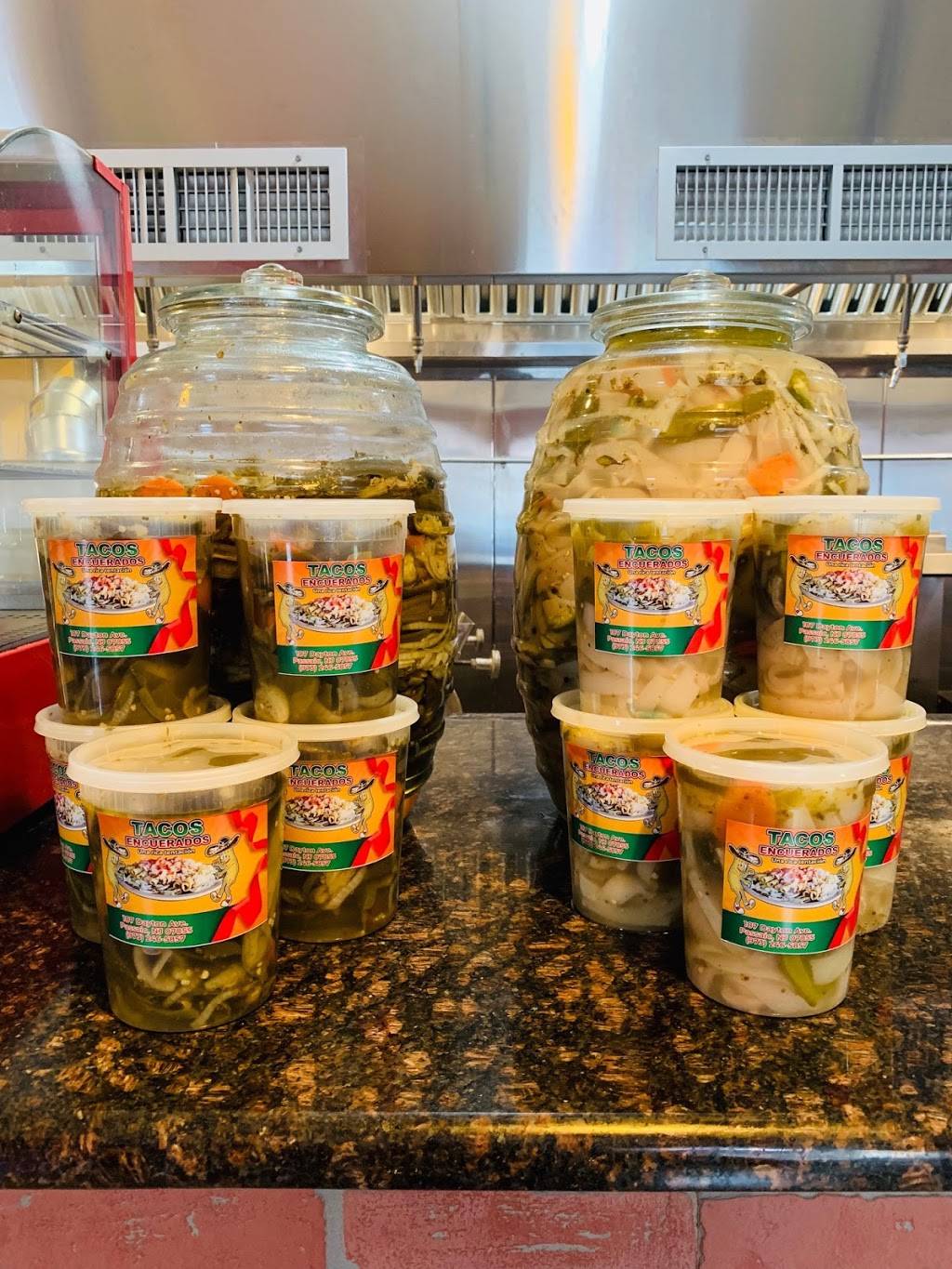 Tacos Encuerados | restaurant | 187 Dayton Ave, Passaic, NJ 07055, USA | 9732465857 OR +1 973-246-5857