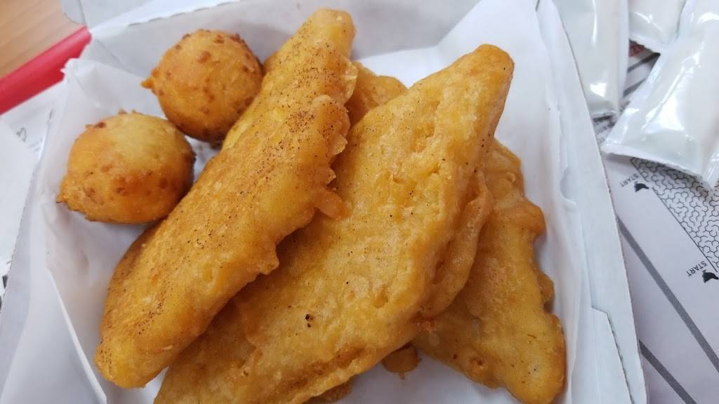 Long John Silvers | meal takeaway | 13720 Van Nuys Blvd, Pacoima, CA 91331, USA | 8188972309 OR +1 818-897-2309