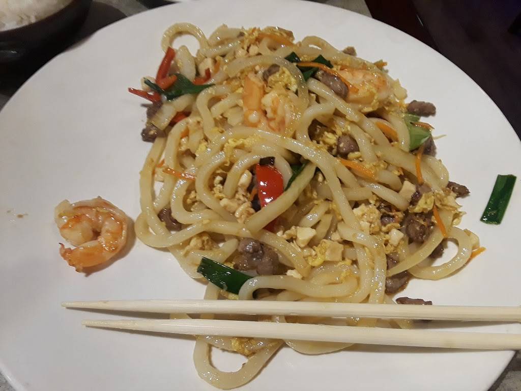 Akita Hibachi Sushi | restaurant | 416 N Hwy 67, Cedar Hill, TX 75104, USA | 9722917999 OR +1 972-291-7999