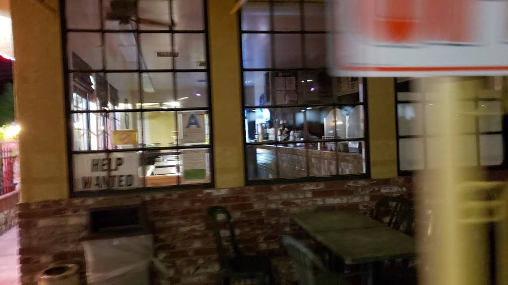 Boulevard Burgers | restaurant | 21718 Ventura Blvd, Woodland Hills, CA 91364, USA | 8187036005 OR +1 818-703-6005