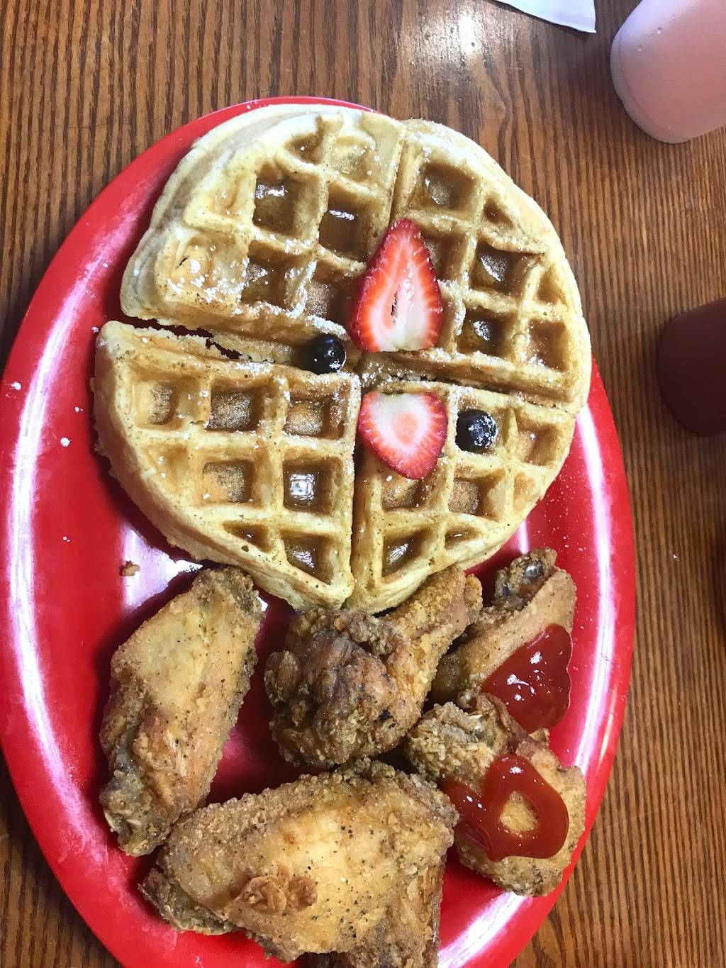 Esthers Signature Dish | restaurant | 1102 Pinemont Dr suite a-1, Houston, TX 77018, USA | 8325168818 OR +1 832-516-8818