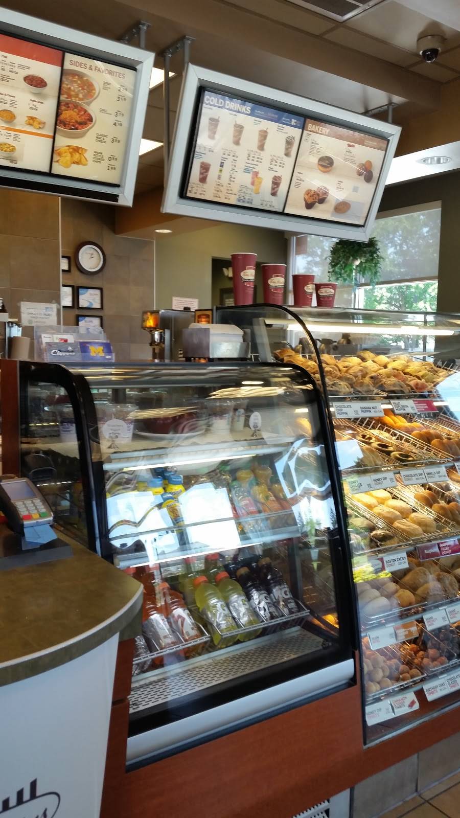 Tim Hortons | restaurant | 1116 W State St, Fremont, OH 43420, USA | 4193558840 OR +1 419-355-8840