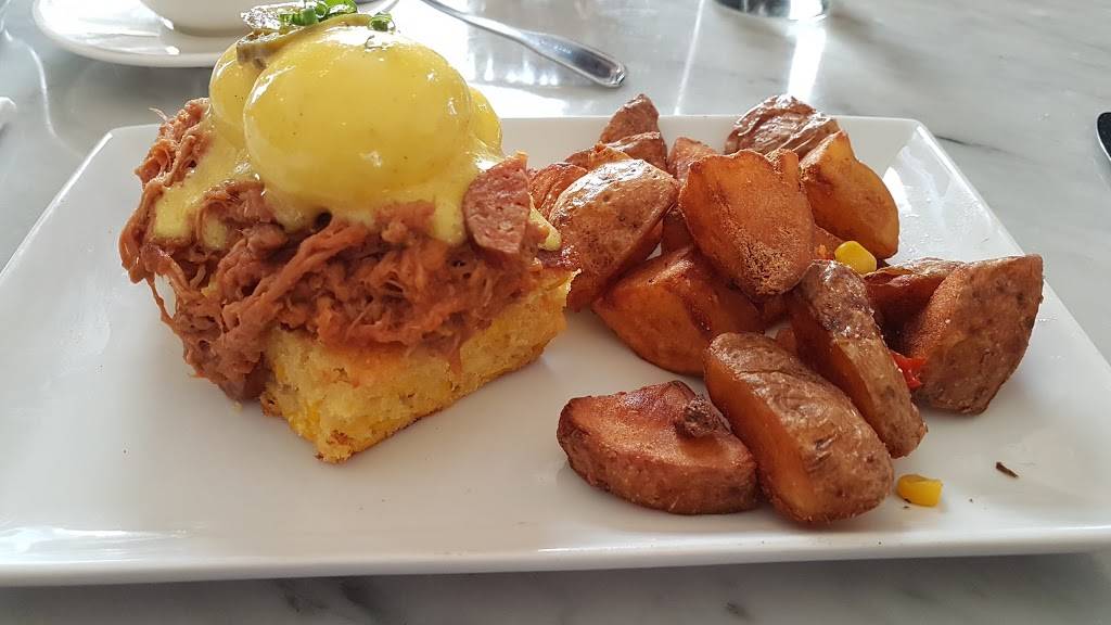 Aberdeen Tavern | restaurant | 432 Aberdeen Ave, Hamilton, ON L8P 2S4, Canada | 9055237707 OR +1 905-523-7707