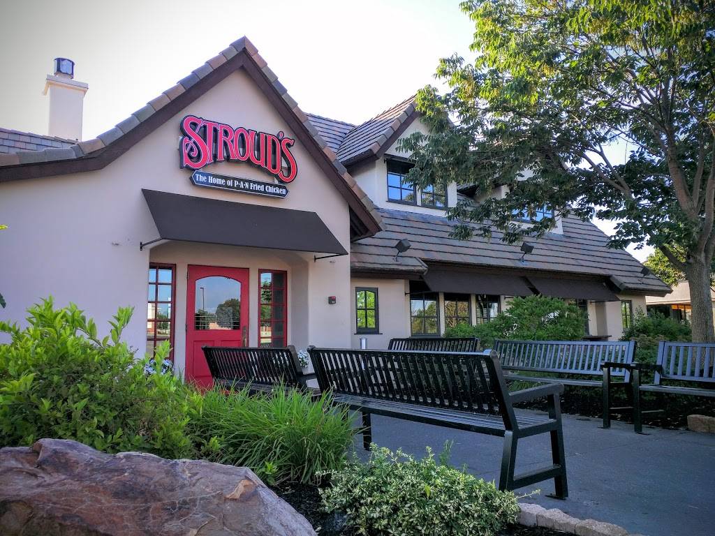 Strouds | restaurant | 8301 W 135th St, Overland Park, KS 66223, USA | 9134990135 OR +1 913-499-0135