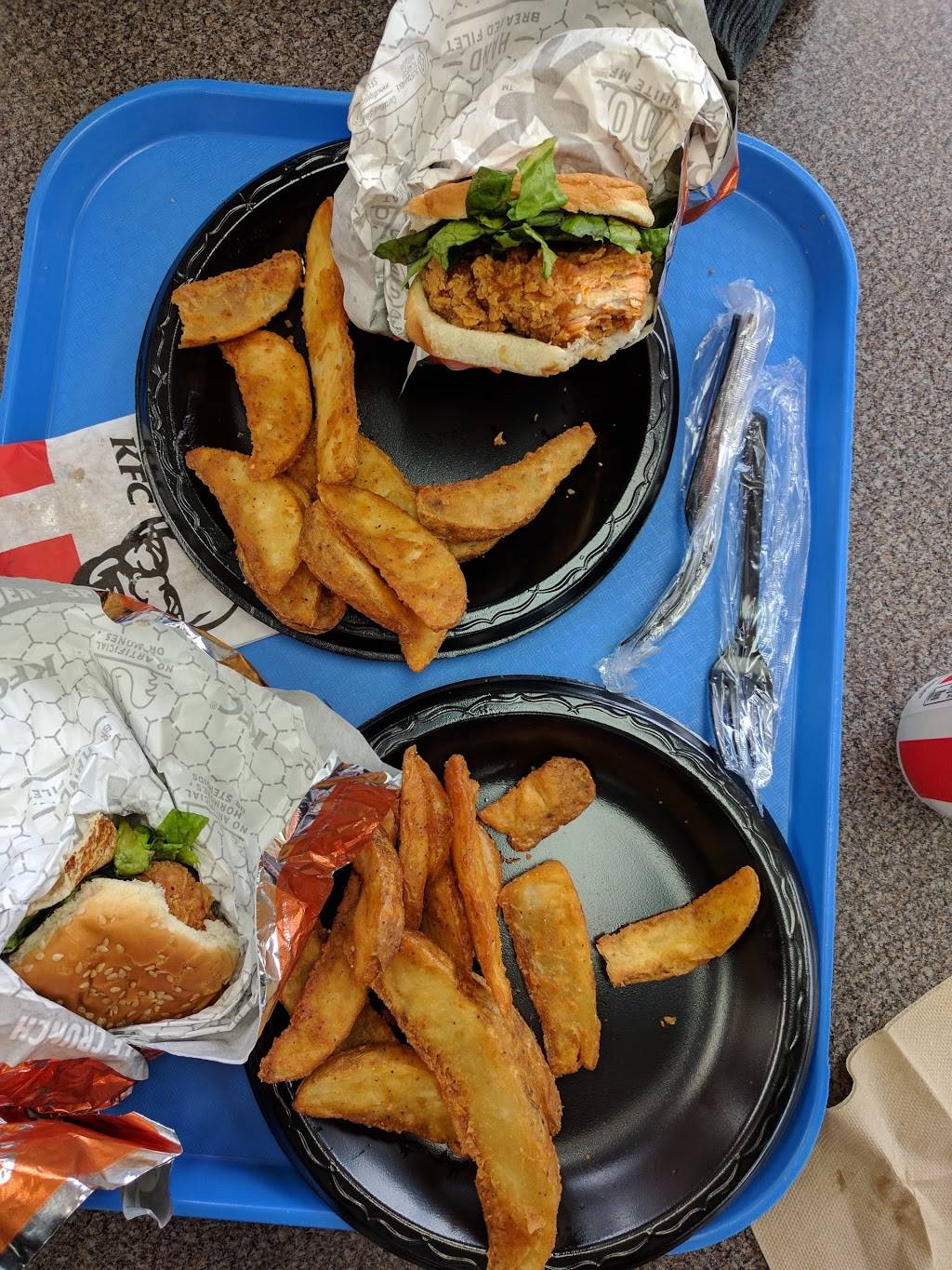 KFC | restaurant | 1920 N Roan St, Johnson City, TN 37601, USA | 4232834350 OR +1 423-283-4350