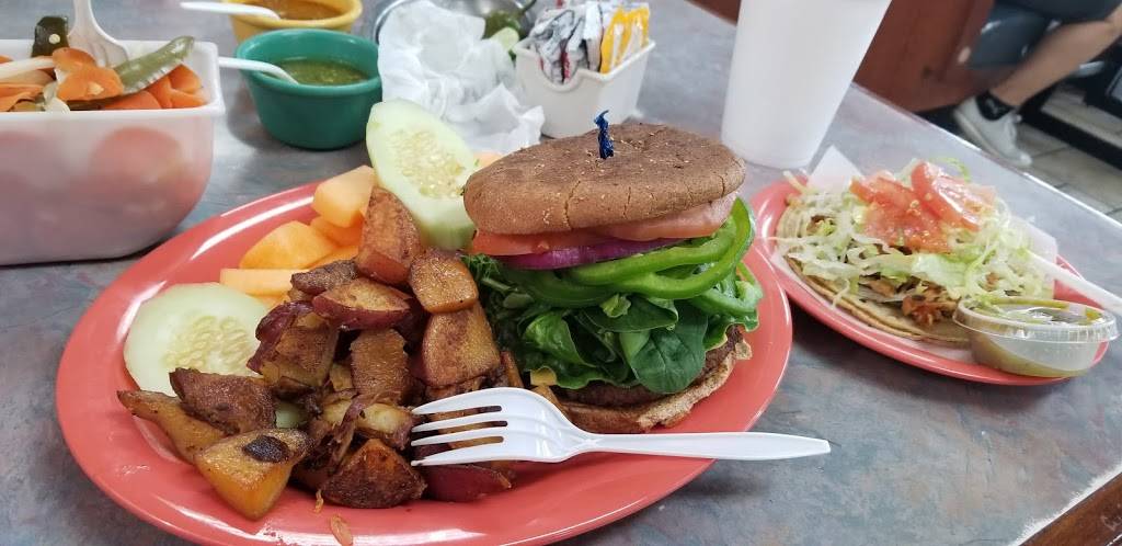 El Indio Cocina Mexicana | restaurant | 3930 W 63rd St, Chicago, IL 60629, USA | 7738841800 OR +1 773-884-1800