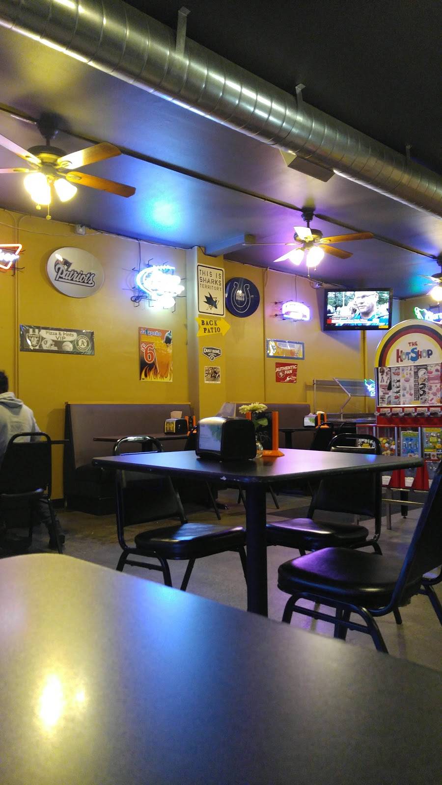 Pizza & Pints | restaurant | 449 N Main St, Manteca, CA 95336, USA | 2094459225 OR +1 209-445-9225