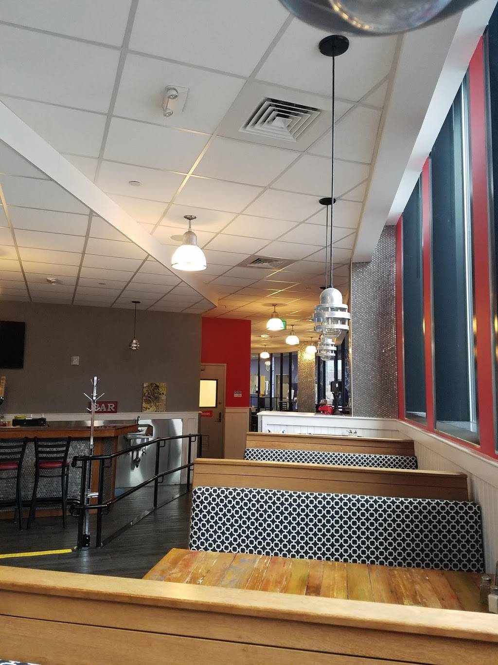 Soleil | restaurant | 2306 Washington St, Boston, MA 02119, USA | 6175419000 OR +1 617-541-9000