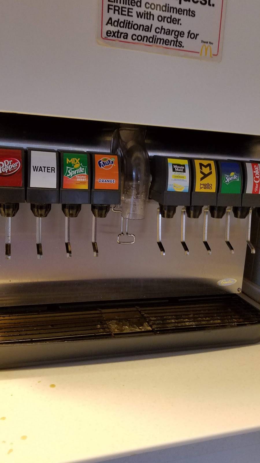 Subway Restaurants | restaurant | 4698 South Whitnall Ave Space 16 Whitnall Square Shopping Cente, St Francis, WI 53235, USA | 4144897715 OR +1 414-489-7715