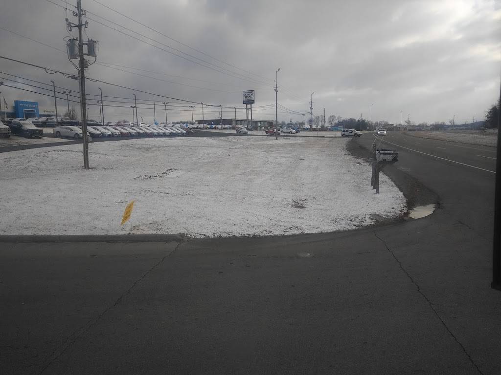 Pals Sudden Service | restaurant | 3265 E Andrew Johnson Hwy, Greeneville, TN 37745, USA | 4237980022 OR +1 423-798-0022