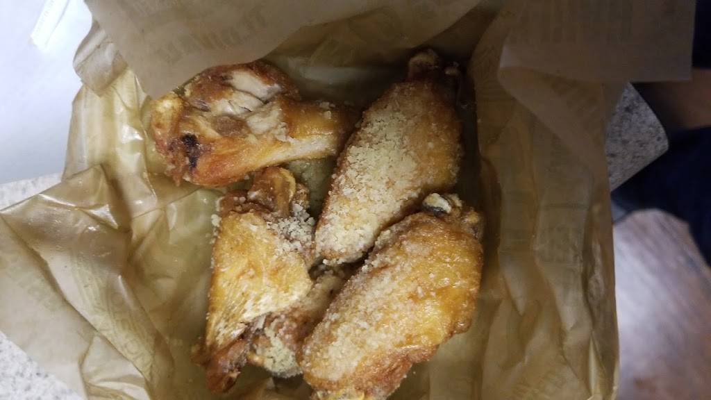 Wingstop | restaurant | 7706 Winchester Rd Ste 103, Memphis, TN 38125, USA | 9017586201 OR +1 901-758-6201