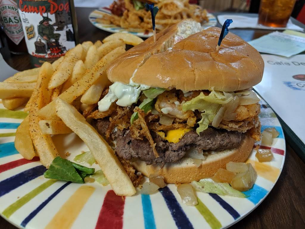 Cafe De La Salle | restaurant | 714 W Lasalle St, Ville Platte, LA 70586, USA | 3373637891 OR +1 337-363-7891