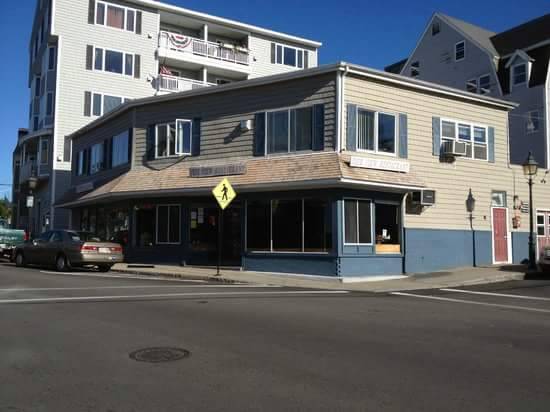 Pier View Restaurant | restaurant | 201 Onset Ave, Onset, MA 02558, USA | 5082955968 OR +1 508-295-5968