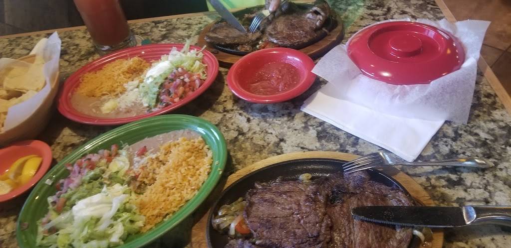 Los Portales Mexican Restaurant | restaurant | 1461 Union University Dr, Jackson, TN 38305, USA | 7316619041 OR +1 731-661-9041