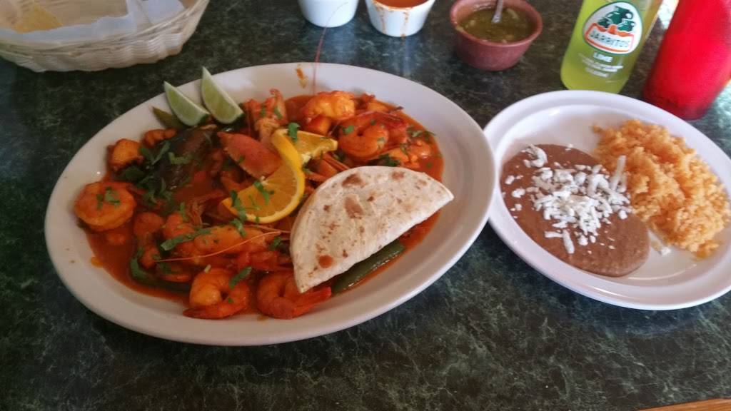 Restaurante Juquilita | restaurant | 2344 S 27th St, Milwaukee, WI 53215, USA | 4142266967 OR +1 414-226-6967