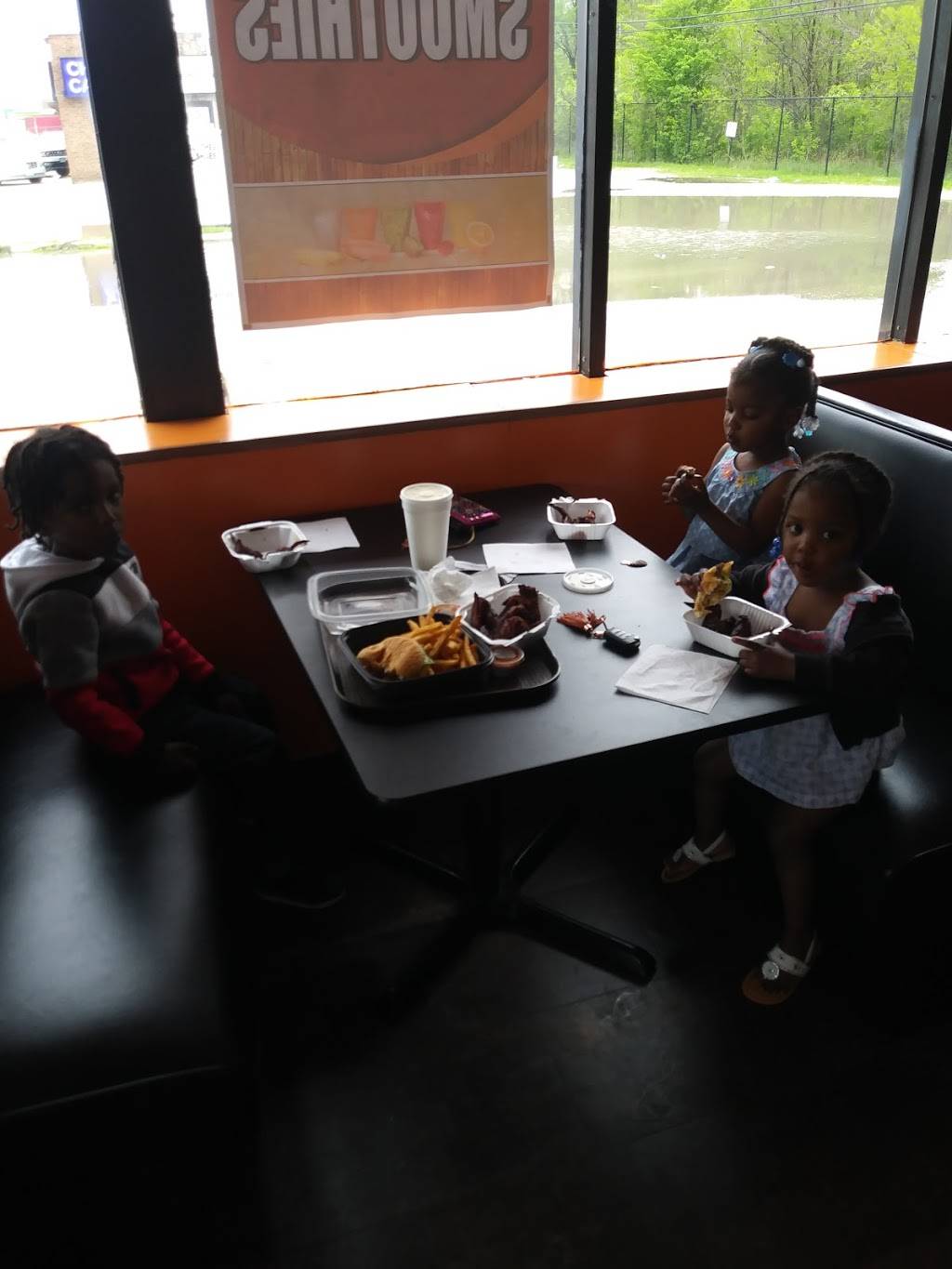 Thoms Turkey & Bar-B-Cue | restaurant | 101 Sibley Blvd, South Holland, IL 60473, USA | 7082066060 OR +1 708-206-6060