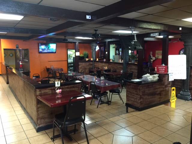 Acambaro Mexican Restaurant Fayetteville | restaurant | 2605 N College Ave, Fayetteville, AR 72703, USA | 4794423454 OR +1 479-442-3454