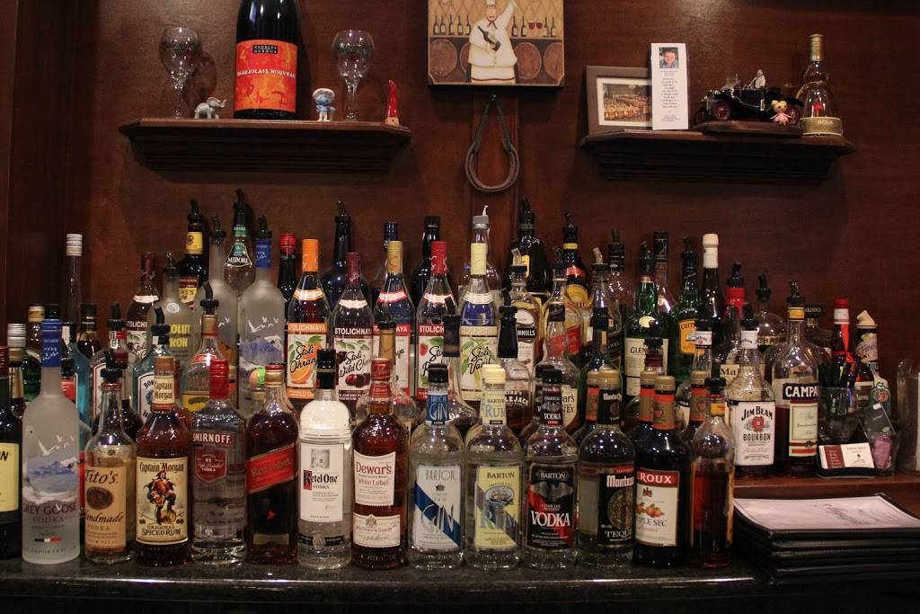 Yesterdays | restaurant | 3153 NJ-35, Hazlet, NJ 07730, USA | 7322643777 OR +1 732-264-3777