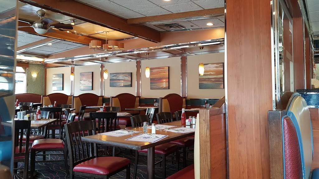Nautilus Diner | restaurant | 1240 W Boston Post Rd, Mamaroneck, NY 10543, USA | 9148331320 OR +1 914-833-1320