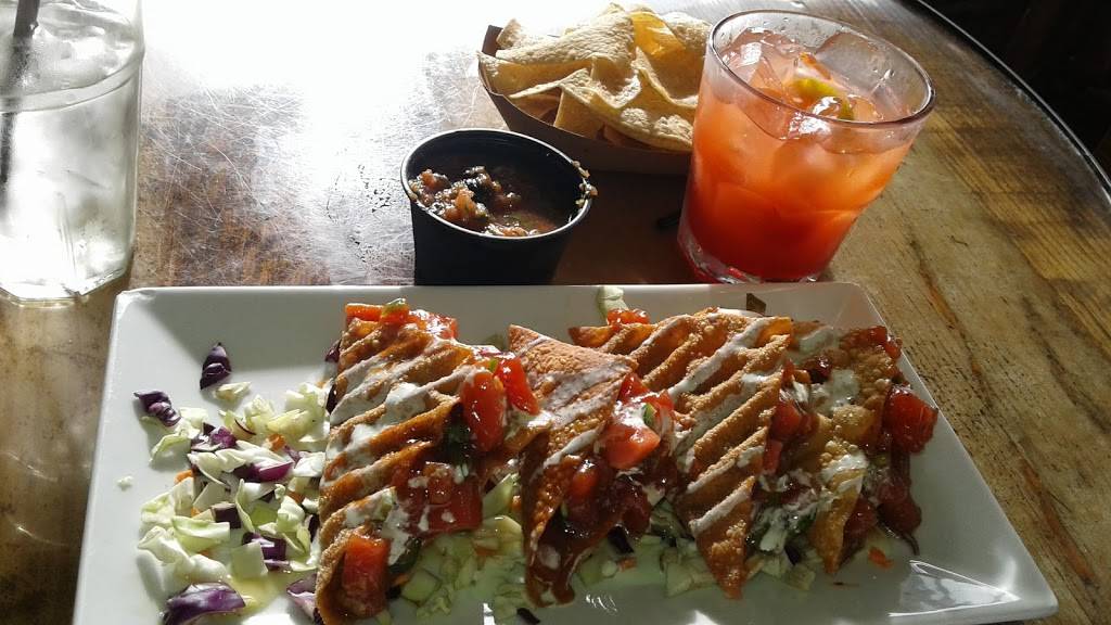 Watermans | restaurant | 22 Pier Ave, Hermosa Beach, CA 90254, USA | 3103724462 OR +1 310-372-4462