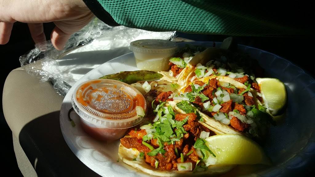 La Parada Mexican Restaurant & Bar | restaurant | 301 Kietzke Ln, Reno, NV 89502, USA | 7757866359 OR +1 775-786-6359