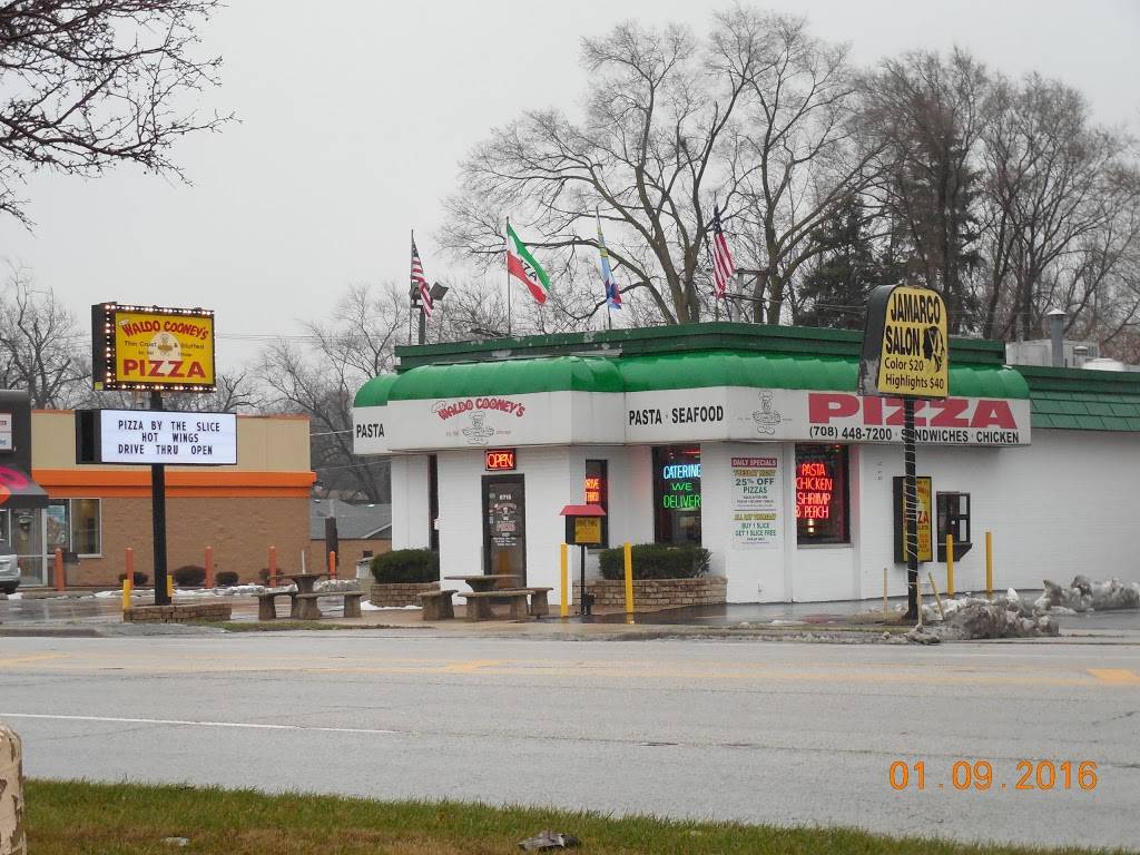 Waldo Cooneys Pizza | restaurant | 6715 W 111th St, Worth, IL 60482, USA | 7084487200 OR +1 708-448-7200