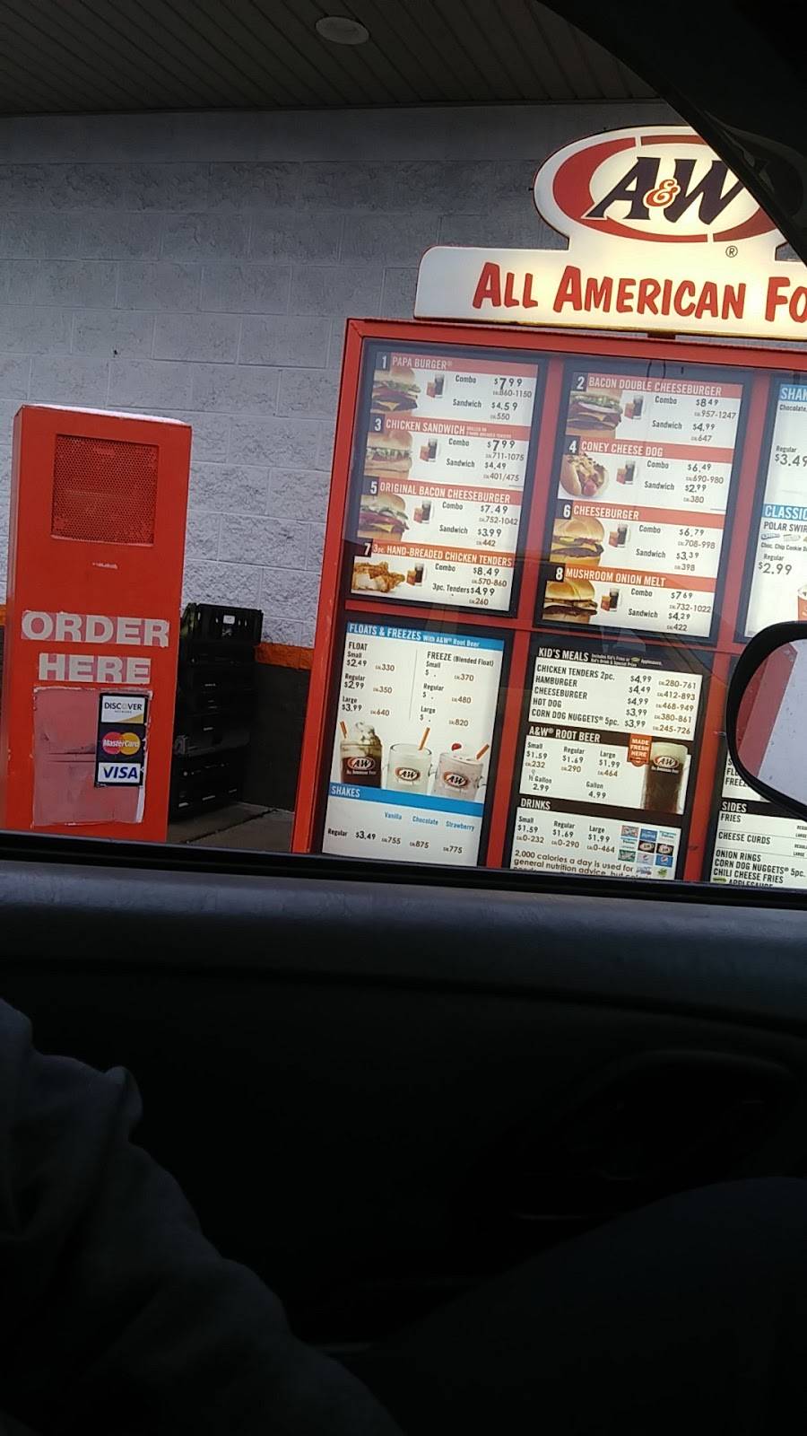 A&W Restaurant | restaurant | 22901 Mound Rd, Warren, MI 48091, USA | 5867569000 OR +1 586-756-9000