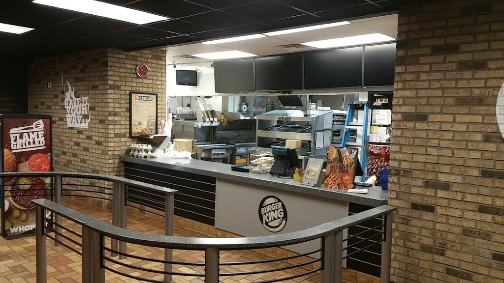 Burger King | restaurant | 50787 Van Dyke Ave, Shelby Charter Twp, MI 48317, USA | 5867395390 OR +1 586-739-5390