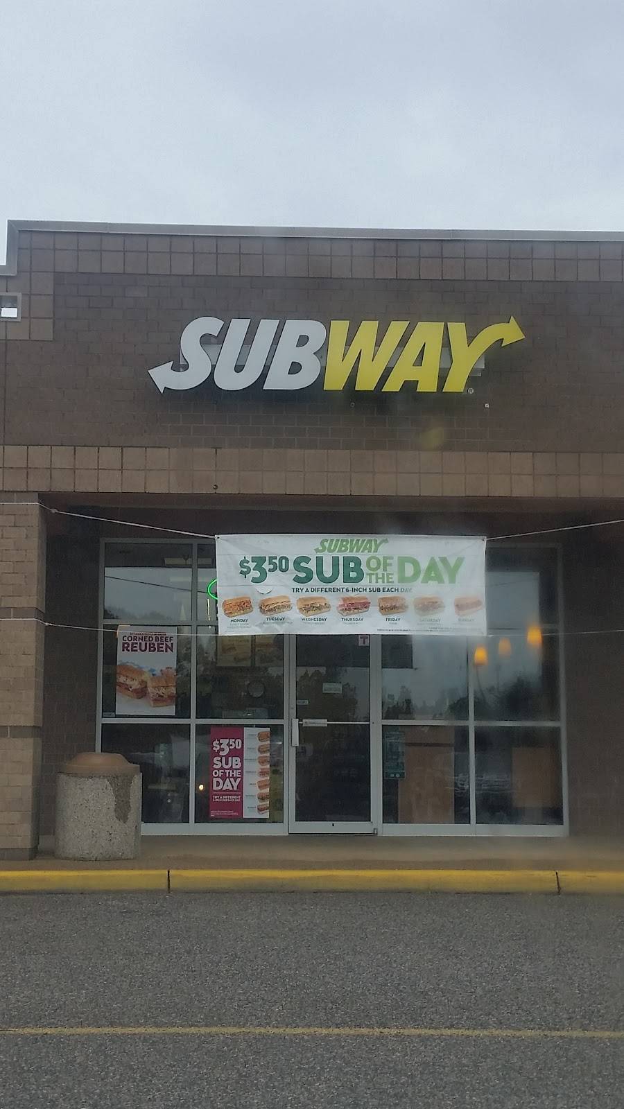 Subway | restaurant | 801 Volvo Pkwy, Chesapeake, VA 23320, USA | 7574366736 OR +1 757-436-6736
