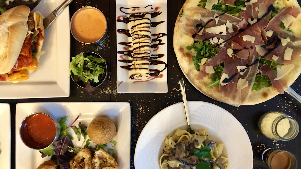 Mangia Mangia (Oakville) | restaurant | 1395 Abbeywood Dr Unit #1, Oakville, ON L6M 3B2, Canada | 2893863000 OR +1 289-386-3000