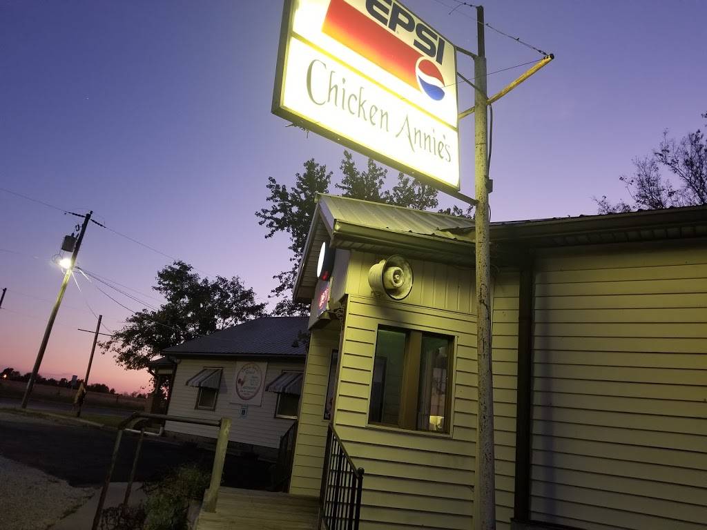 Chicken Annies Girard | restaurant | 498 E 47 Hwy, Girard, KS 66743, USA | 6207244090 OR +1 620-724-4090