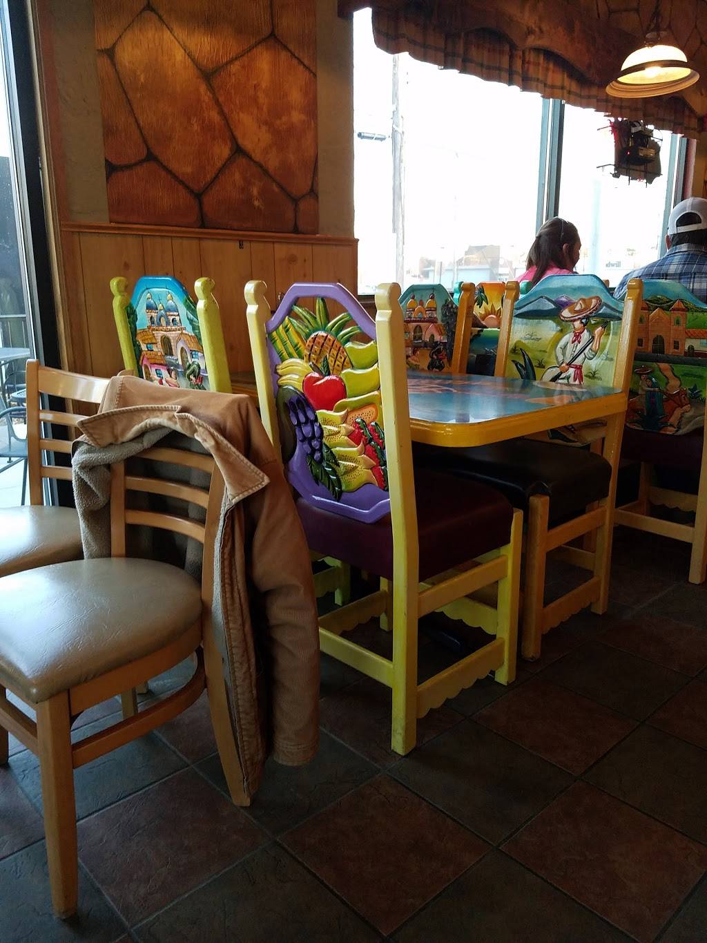 El Burrito Loco | restaurant | 102 S Locust St, Oxford, OH 45056, USA | 5135236639 OR +1 513-523-6639