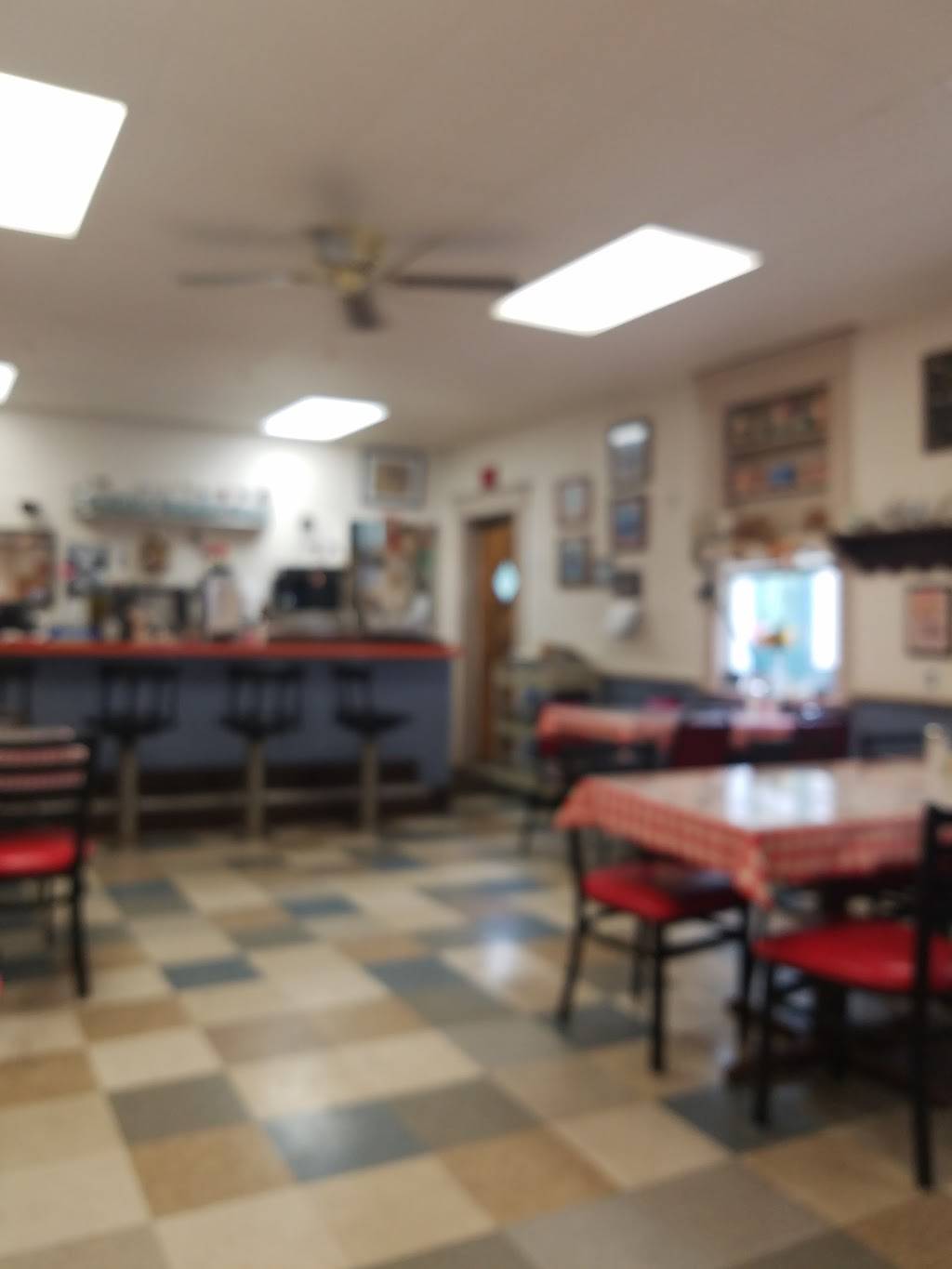 Doris & Sonnys Homelike Restaurant | restaurant | 6856 OH-128, Cleves, OH 45002, USA | 5133539828 OR +1 513-353-9828