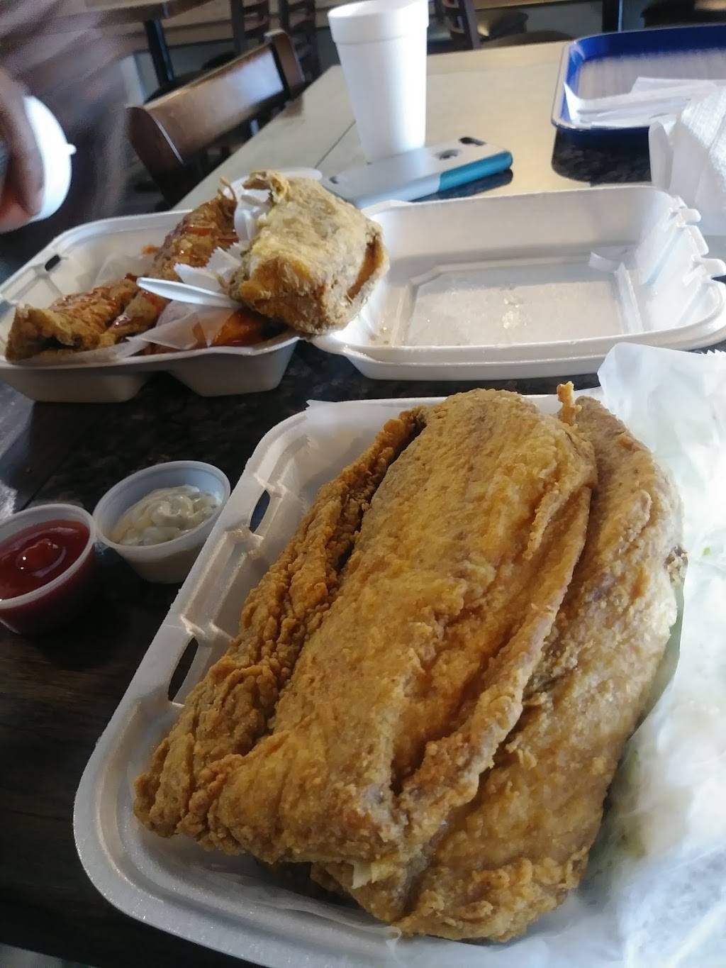 Mid Atlantic Restaurant | restaurant | 3331 Plaza Dr, Waldorf, MD 20603, USA | 2404485140 OR +1 240-448-5140