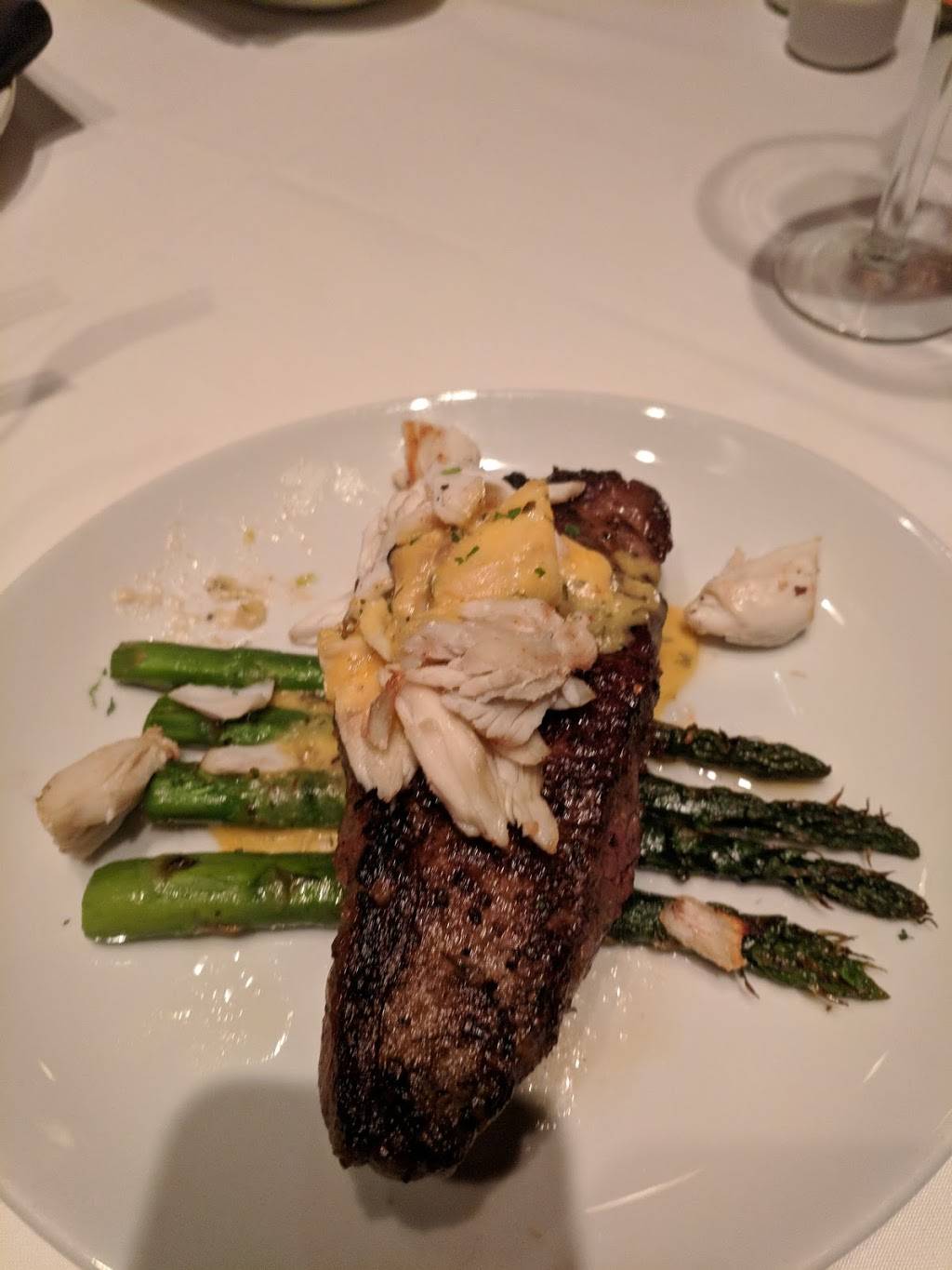 Flemings Prime Steakhouse & Wine Bar | restaurant | 960 Milwaukee Ave, Lincolnshire, IL 60069, USA | 8477930333 OR +1 847-793-0333