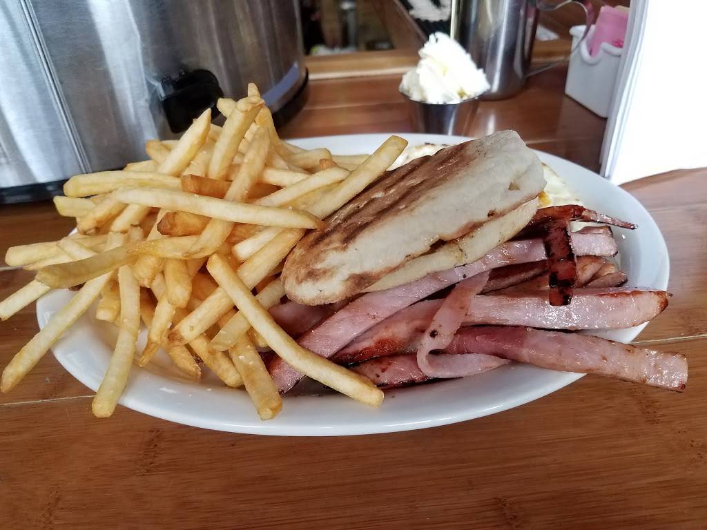 Dirty Pierre | restaurant | 13 Station Square, Forest Hills, NY 11375, USA | 7188309698 OR +1 718-830-9698