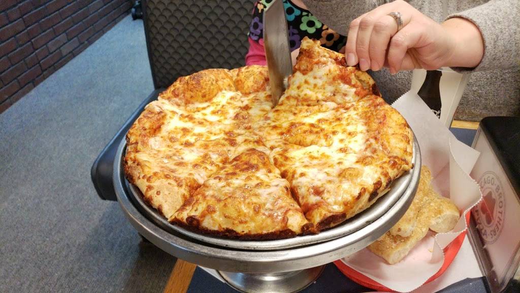 Chicago Brothers Pizza & Deli | restaurant | 1480 S Lapeer Rd, Lake Orion, MI 48360, USA | 2486938228 OR +1 248-693-8228