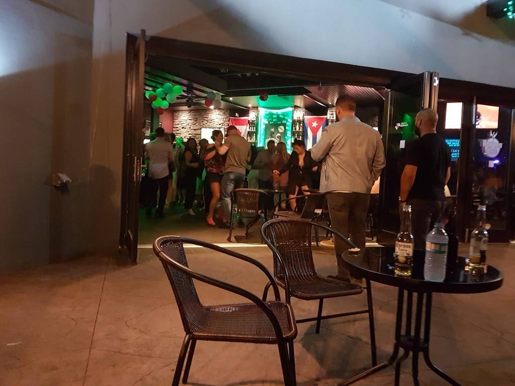 Mojito House Bar & Restaurant | night club | 4030 Montrose Rd, Niagara Falls, ON L2H 3E1, Canada | 9053543111 OR +1 905-354-3111