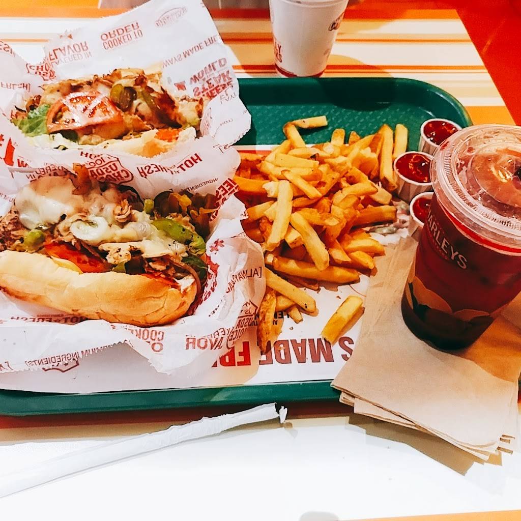 Charleys Philly Steaks | restaurant | 12434 N Mainstreet, Rancho Cucamonga, CA 91739, USA | 9099228035 OR +1 909-922-8035