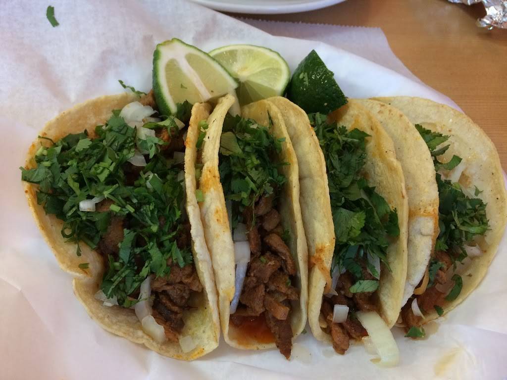 El Tizoncito Restaurant | restaurant | 1707 James L Redman Pkwy, Plant City, FL 33563, USA | 8137046992 OR +1 813-704-6992